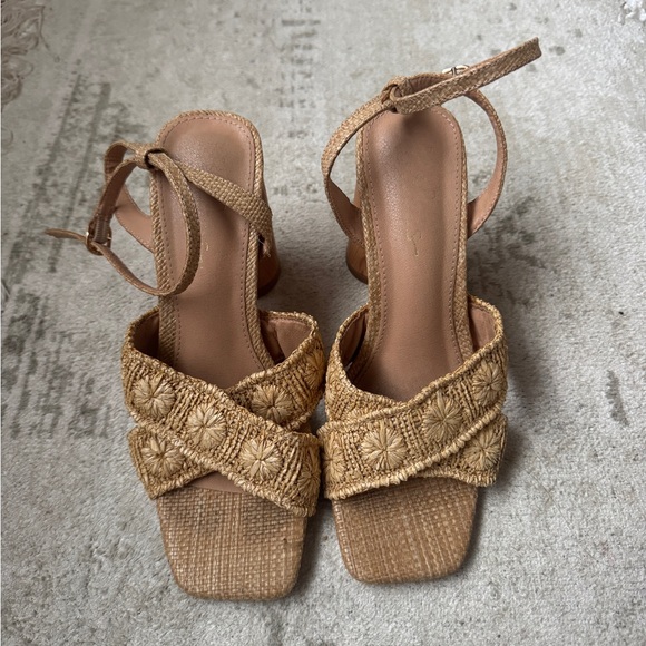 Lulus Raffia strappy Sandals - Picture 4 of 6